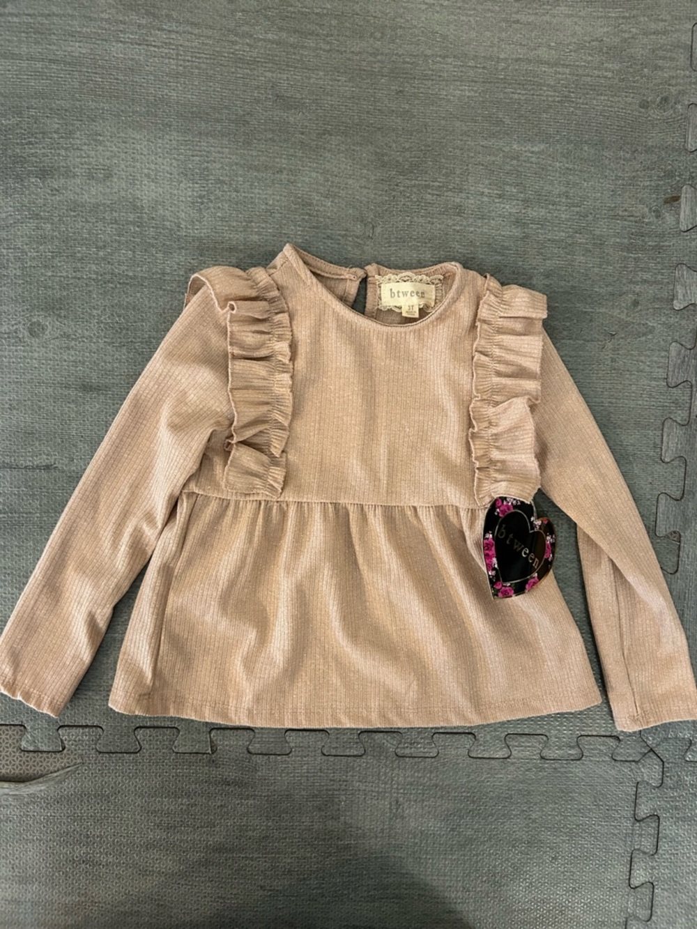 btween Long-Sleeve Ruffle Peplum Top in Dusty Blush. New with tag. Size 3T